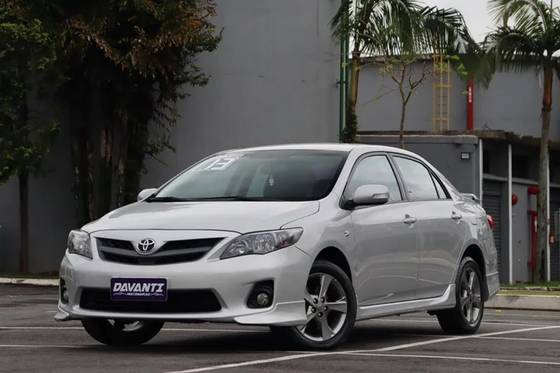TOYOTA COROLLA 2.0 XRS 16V FLEX 4P AUTOMÁTICO TOYOTA COROLLA 2.0 XRS 16V FLEX 4P AUTOMÁTICO